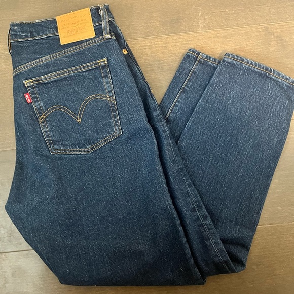 NWOT Levi’s Wedgie Fit Midnight Blue Wash - Picture 1 of 5
